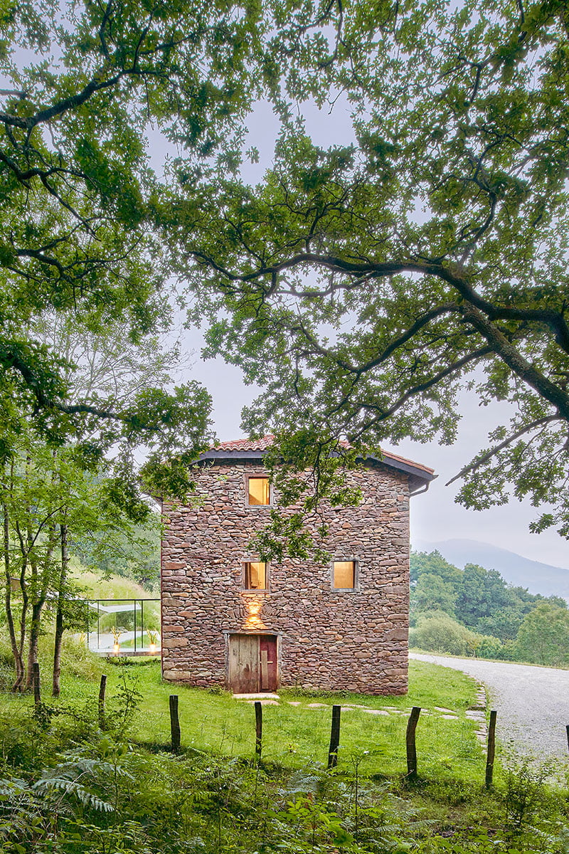parklex prodema country oak landaburu borda country house 01