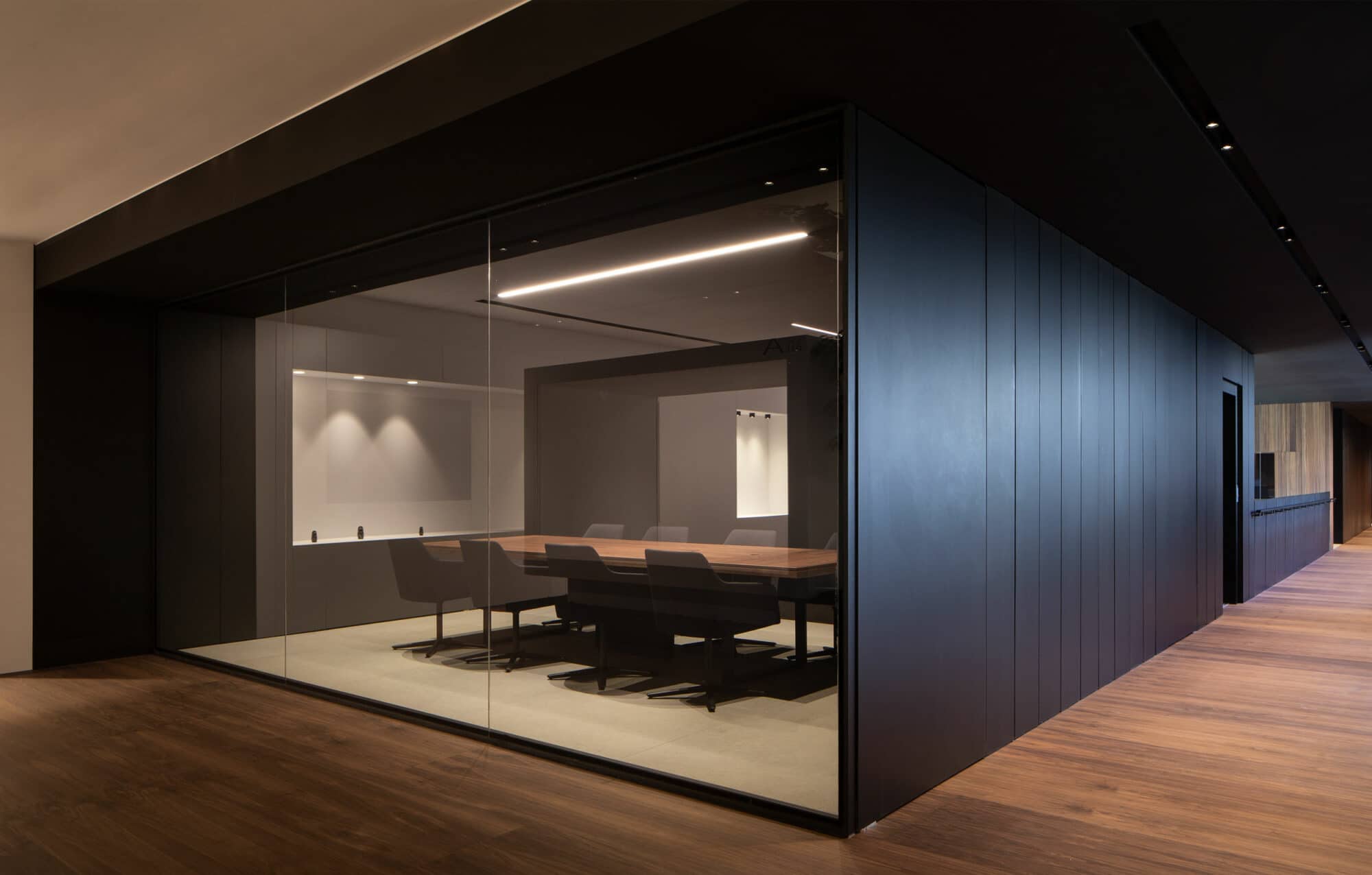 parklex prodema walnut arkoslight offices francesc rife studio 02