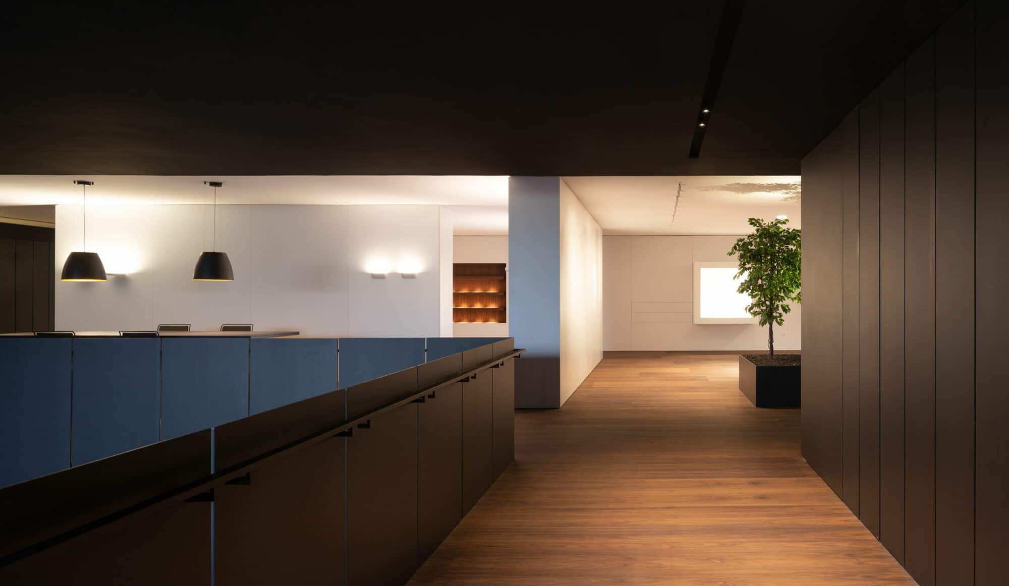 parklex prodema walnut arkoslight offices francesc rife studio 05