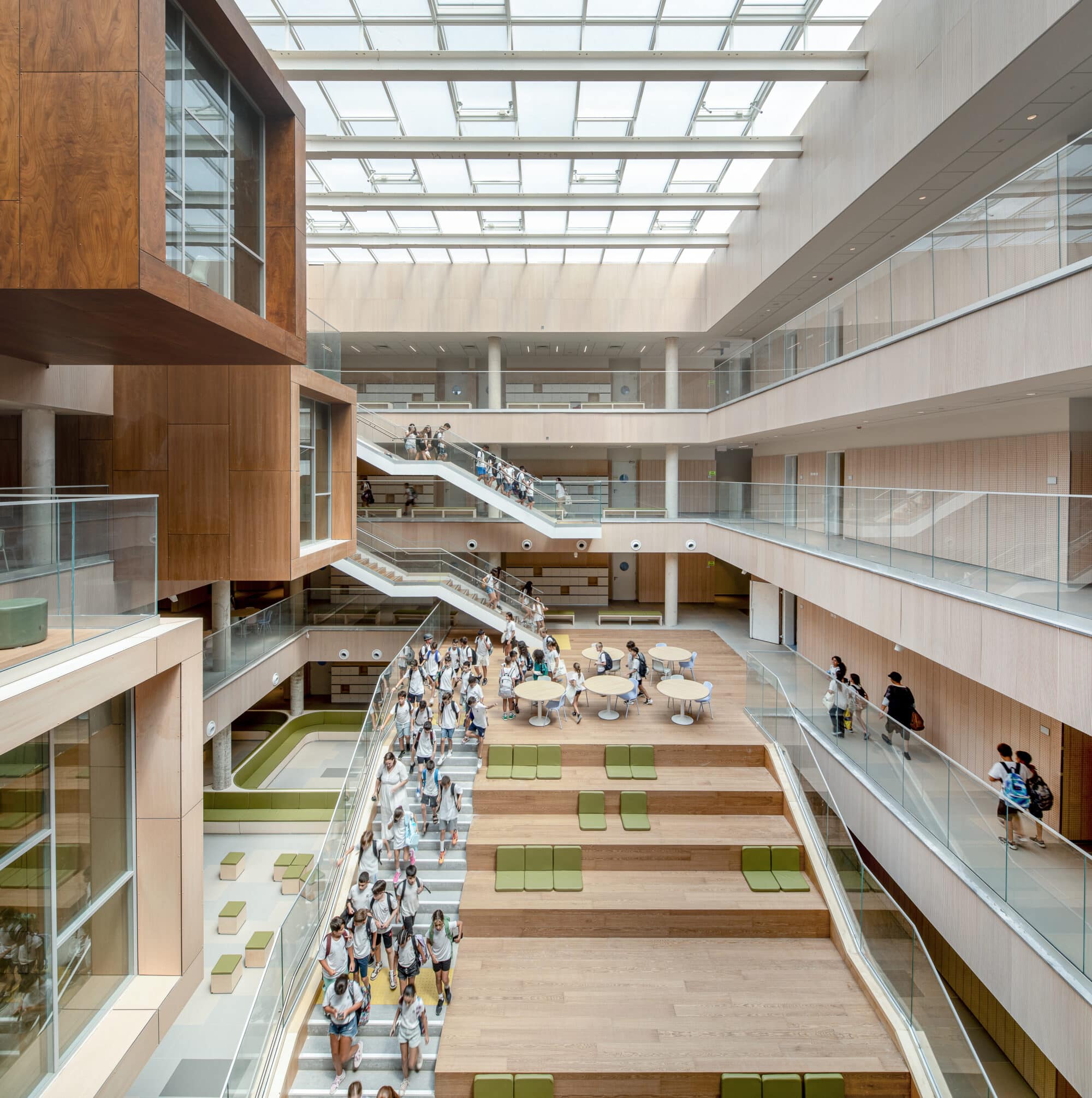 Naomi Shemer Elementary School
Regavim+Architects