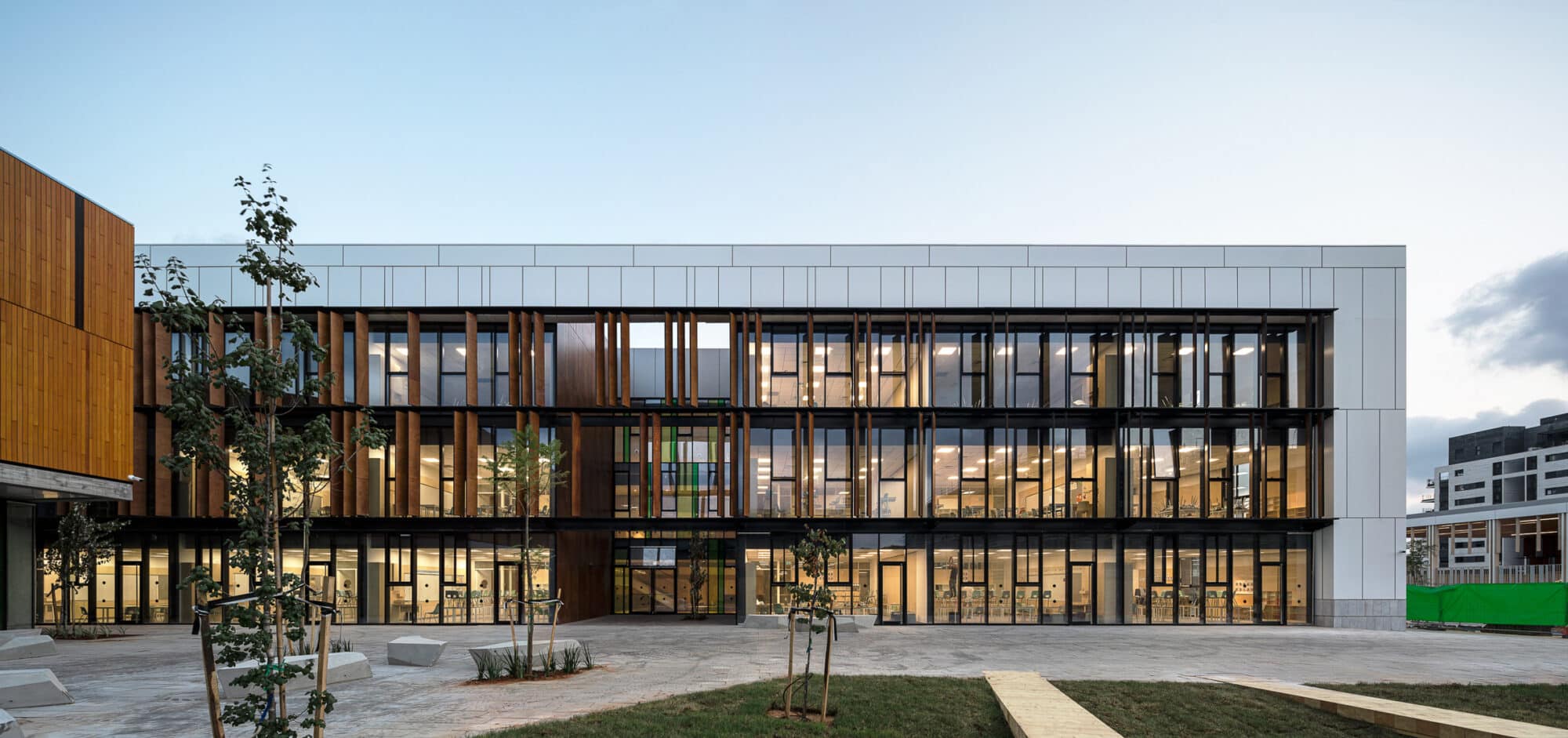 naturclad w primary school in israel.regavimarchitects 9