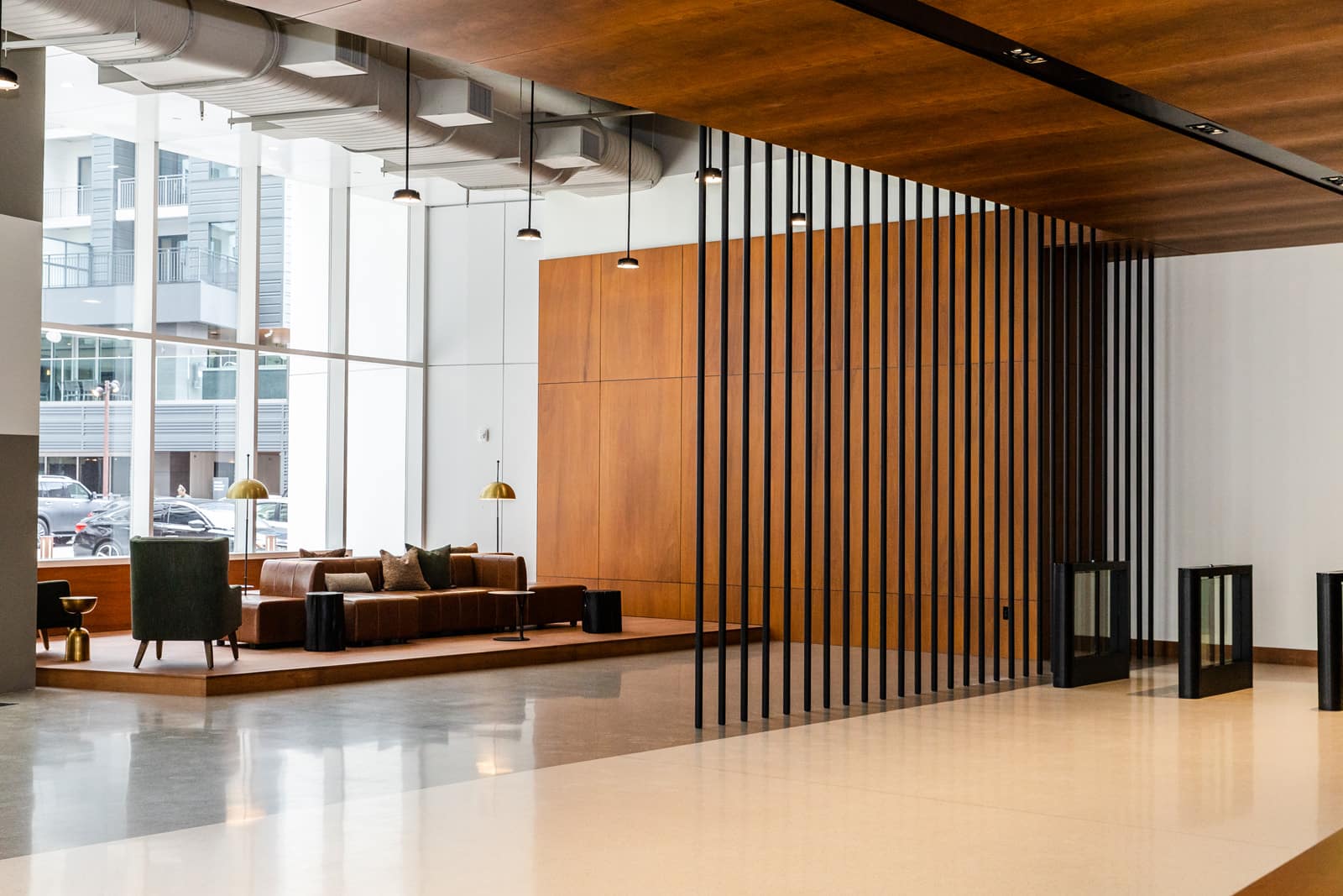 Wood Wall Paneling for Interiors: Technical and Aesthetic Solutions