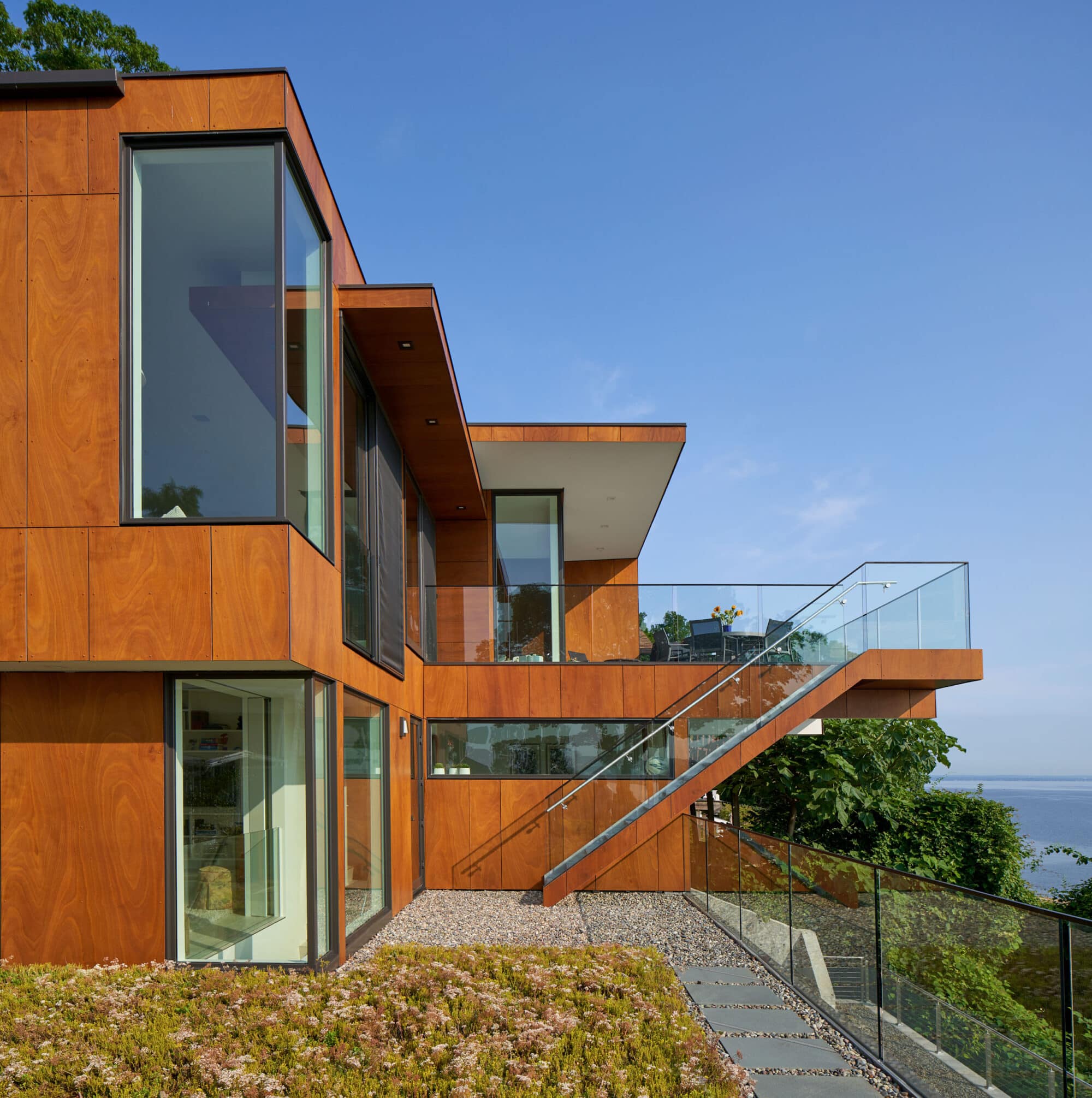Cliffside Residence Narofsky Architecture Siding Interior Wood 03