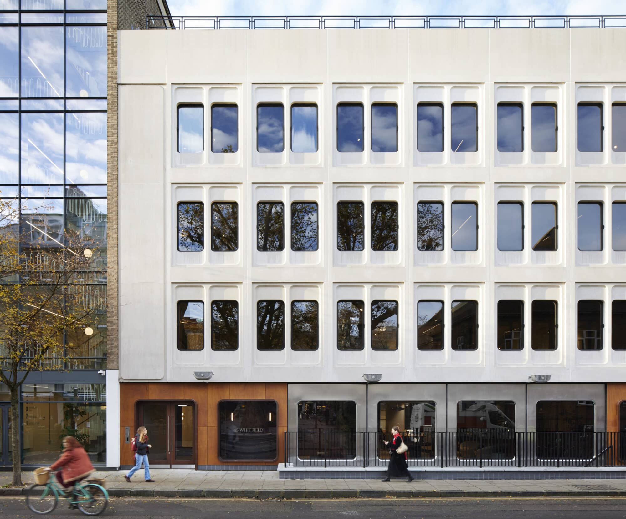 231123 dMFK 45Whitfield 001